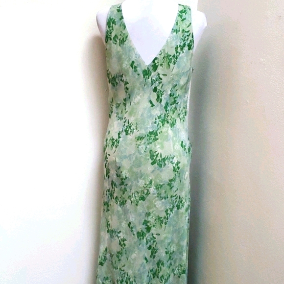 ❄️ i(E Long A-Line Dress Size 12 - Picture 10 of 11